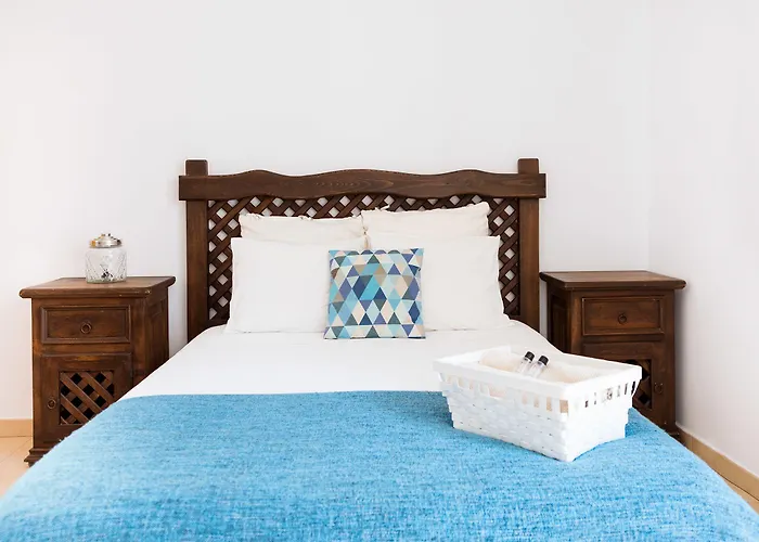 La Casa Morada Кадис